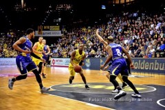 Die Baskets gewannen 103:89 gegen die Löwen aus Braunschweig