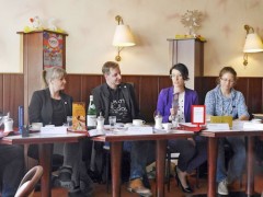 <i>Wochenzeitung DIABOLO:</i><br />Klare Haltung: Festival für Niederdeutsche Kultur zeigt ganze Bandbreite des Plattdeutschen