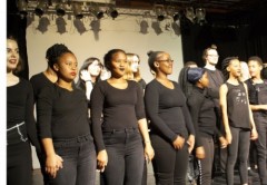 <i>DIABOLO Wochenzeitung:</i><br />Mit oder ohne Sprache „Women, men and other problems”– Interkulturelles Theater