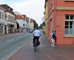 Keine halben Sachen: Verkehrsausschuss denkt über neue Fahrradinfrastruktur nach