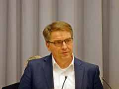 Orientierung an Bundesvorgaben - Interview mit Oberbürgermeister Jürgen Krogmann (SPD) über Kultur in Corona-Zeiten
