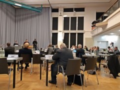 Stadtrat tagt wieder. Ratssitzung in die Weser-Ems-Halle verlegt