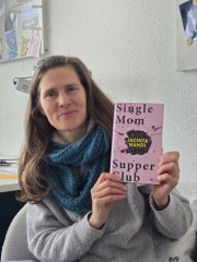 „Single Mom Supper Club“ von Jacinta Nandi